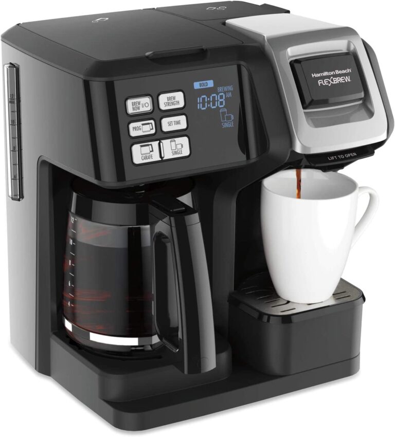 img src="coffee-machine.jpg